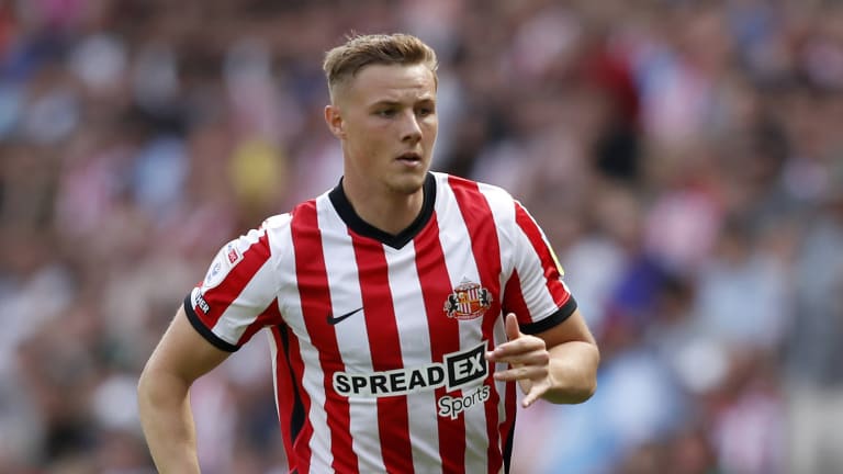 Sunderland coach happy to see 'man mountain' back after injury